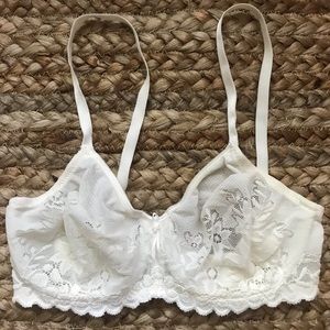 Wacoal 36B Ivory Lace Underwire Bra